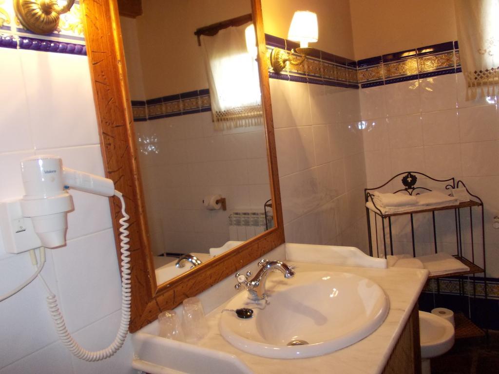 Hotel Los Rastrojos Aranda de Duero Extérieur photo