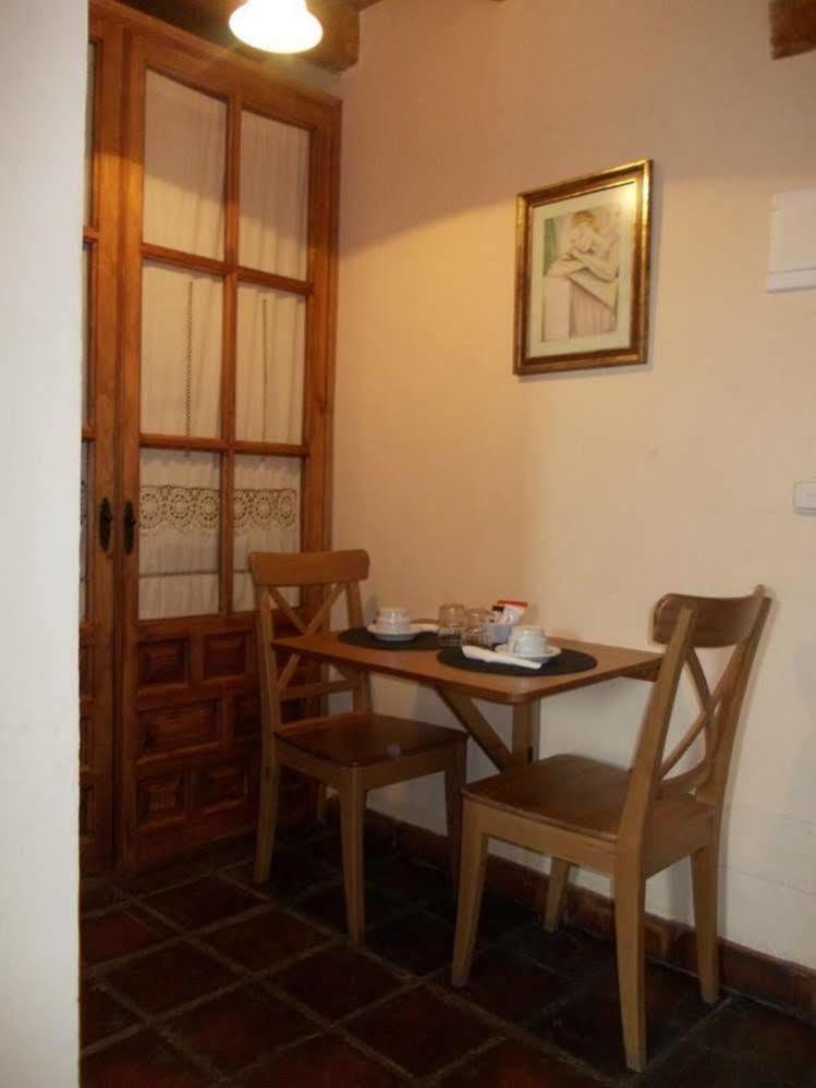 Hotel Los Rastrojos Aranda de Duero Extérieur photo