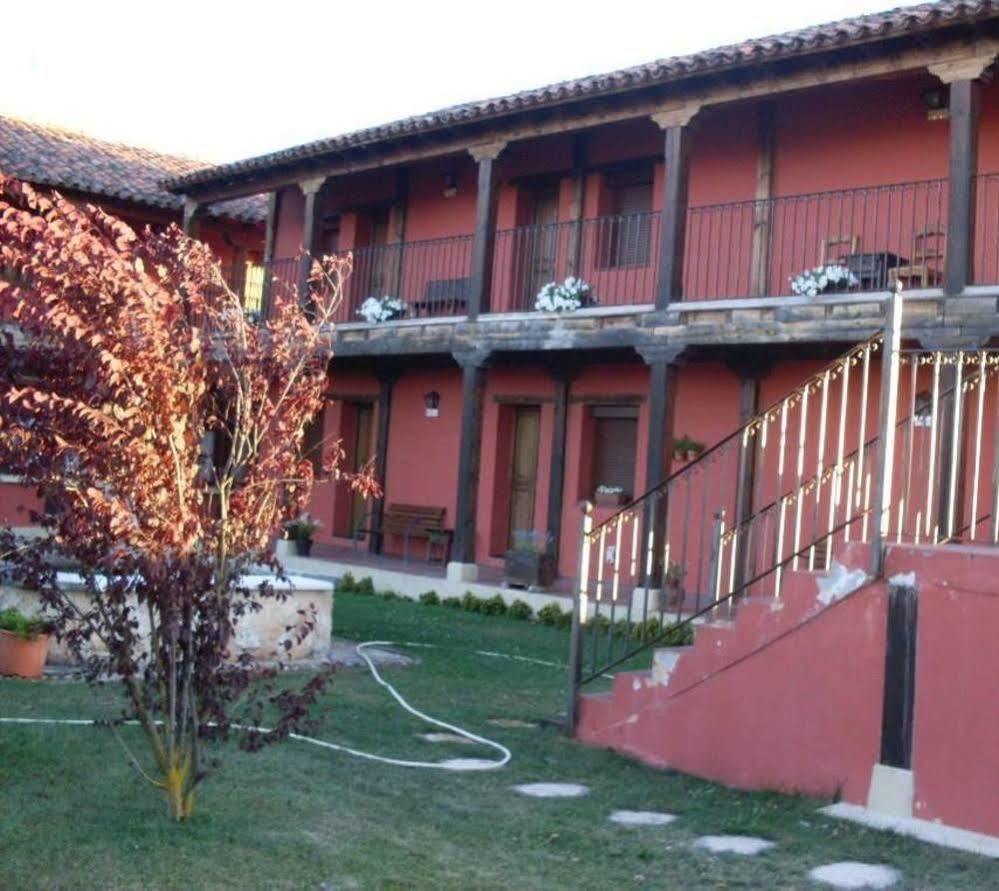 Hotel Los Rastrojos Aranda de Duero Extérieur photo